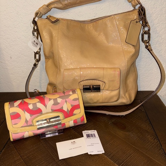 Coach Handbags - Coach NWT Patent Leather Hobo + Kristin Slim Envelope Wallet Set $559 Retail